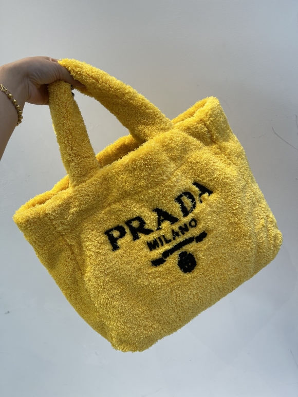 Prada Prada