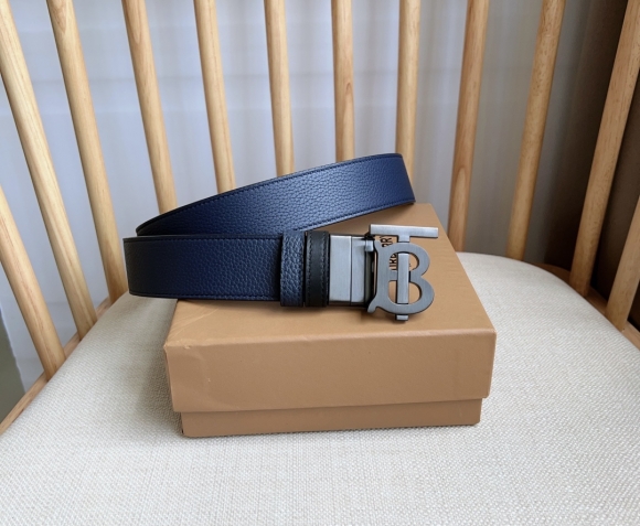 Burberry-Belts