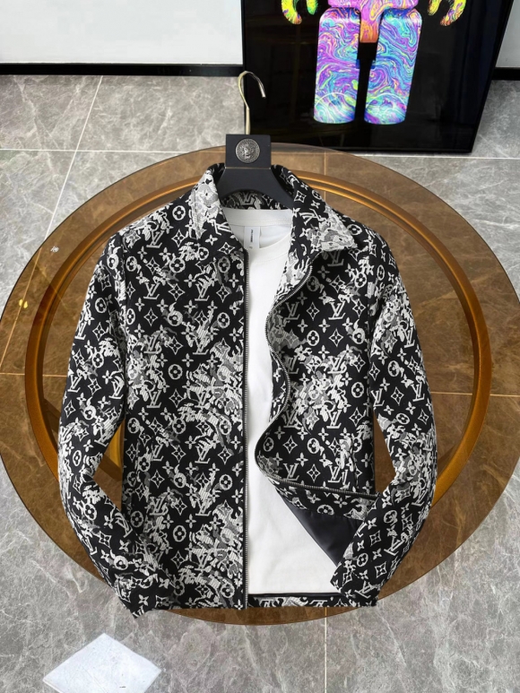 Coats & Jackets Coats & Jackets