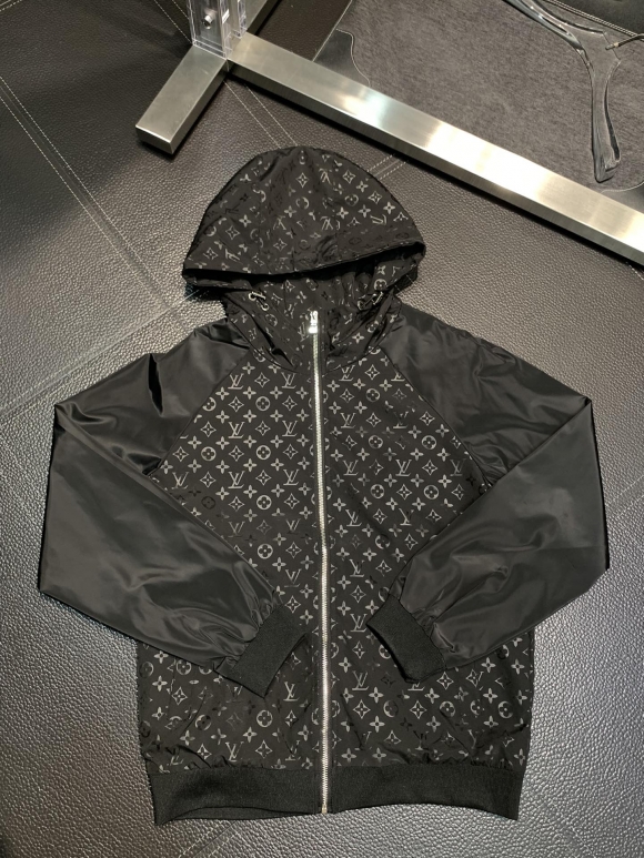 Hoodies & Sweatshirts Hoodies & Sweatshirts