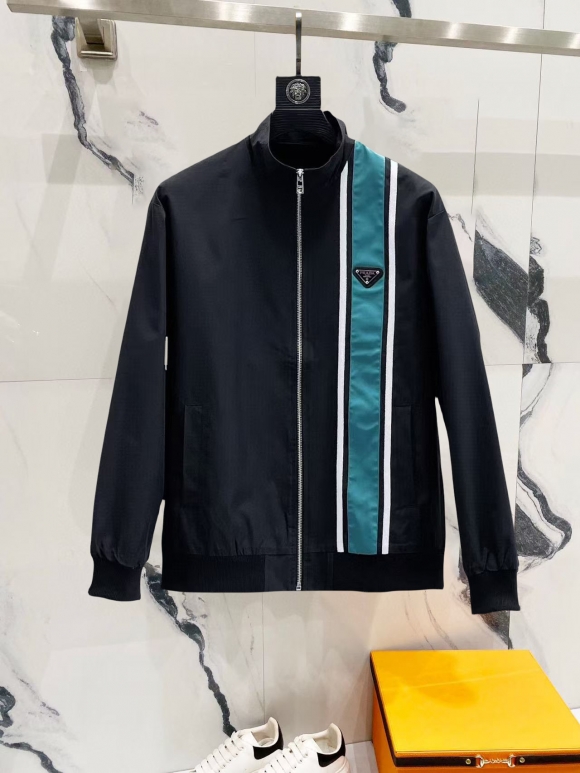 Hoodies & Sweatshirts Hoodies & Sweatshirts