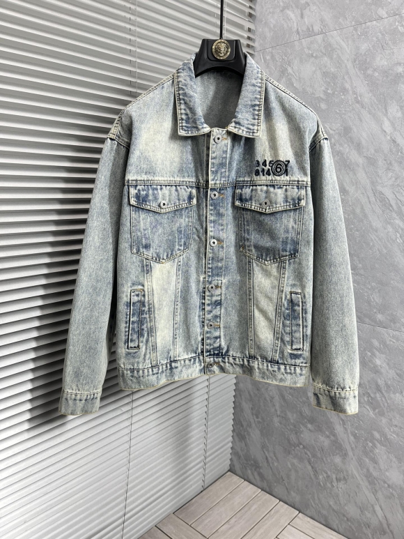 Coats & Jackets Coats & Jackets