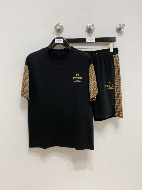 Leisure suit Leisure suit