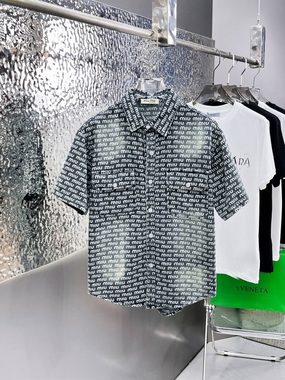 Coats & Jackets Coats & Jackets