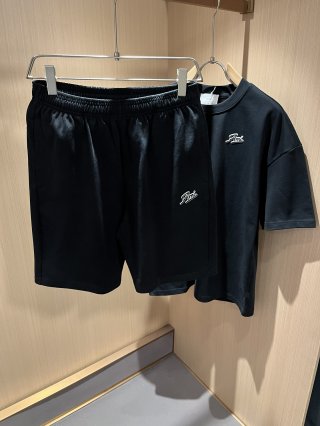 Leisure suit Leisure suit