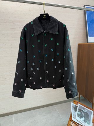 Coats & Jackets Coats & Jackets