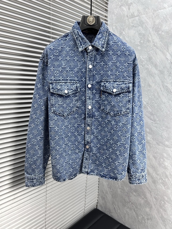 Coats & Jackets Coats & Jackets