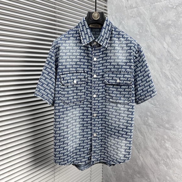 Coats & Jackets Coats & Jackets