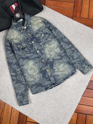 Coats & Jackets Coats & Jackets