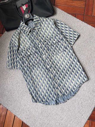 Coats & Jackets Coats & Jackets