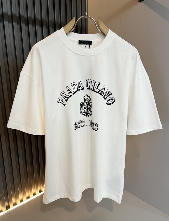 Leisure suit Leisure suit