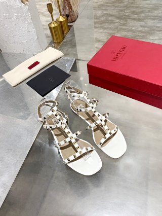 Womens shoes collection Womens shoes collection