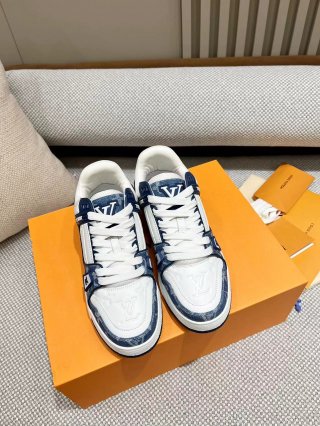 Womens shoes collection