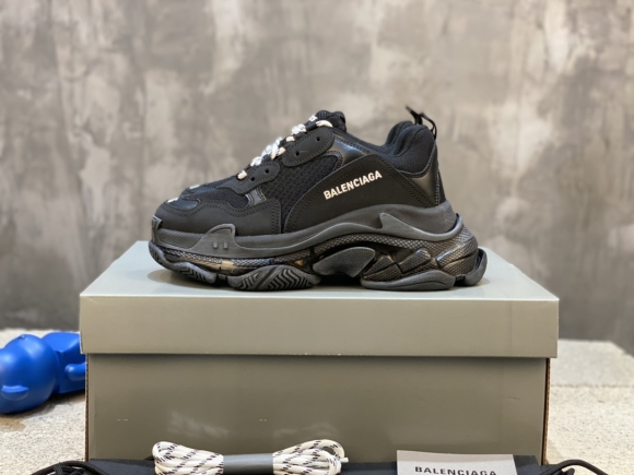 BalenciagaSHOES
