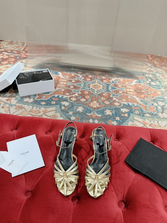 Womens shoes collection Womens shoes collection