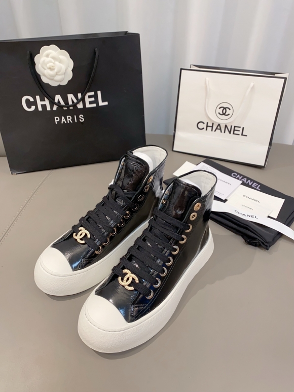 Womens shoes collection