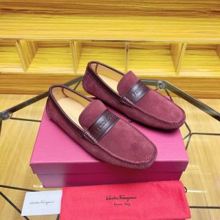 FerragamoSHOES