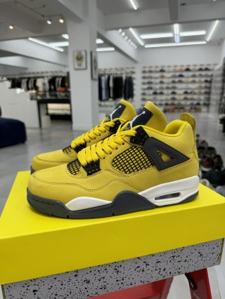 AirJordan4SHOES