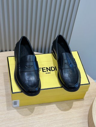 FendiSHOES