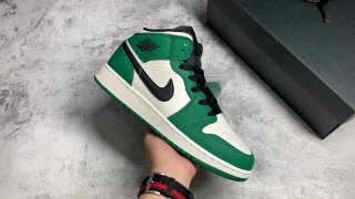 AirJordan1MidSHOES
