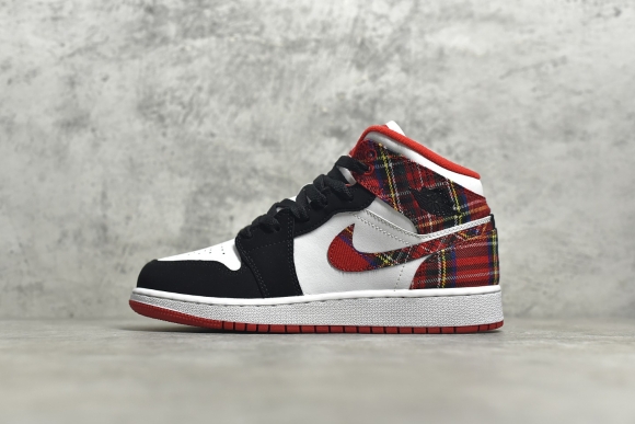 AirJordan1MidSHOES