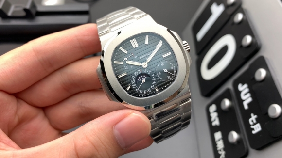 PATEK PHILIPPE