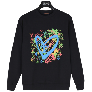 Hoodies & Sweatshirts