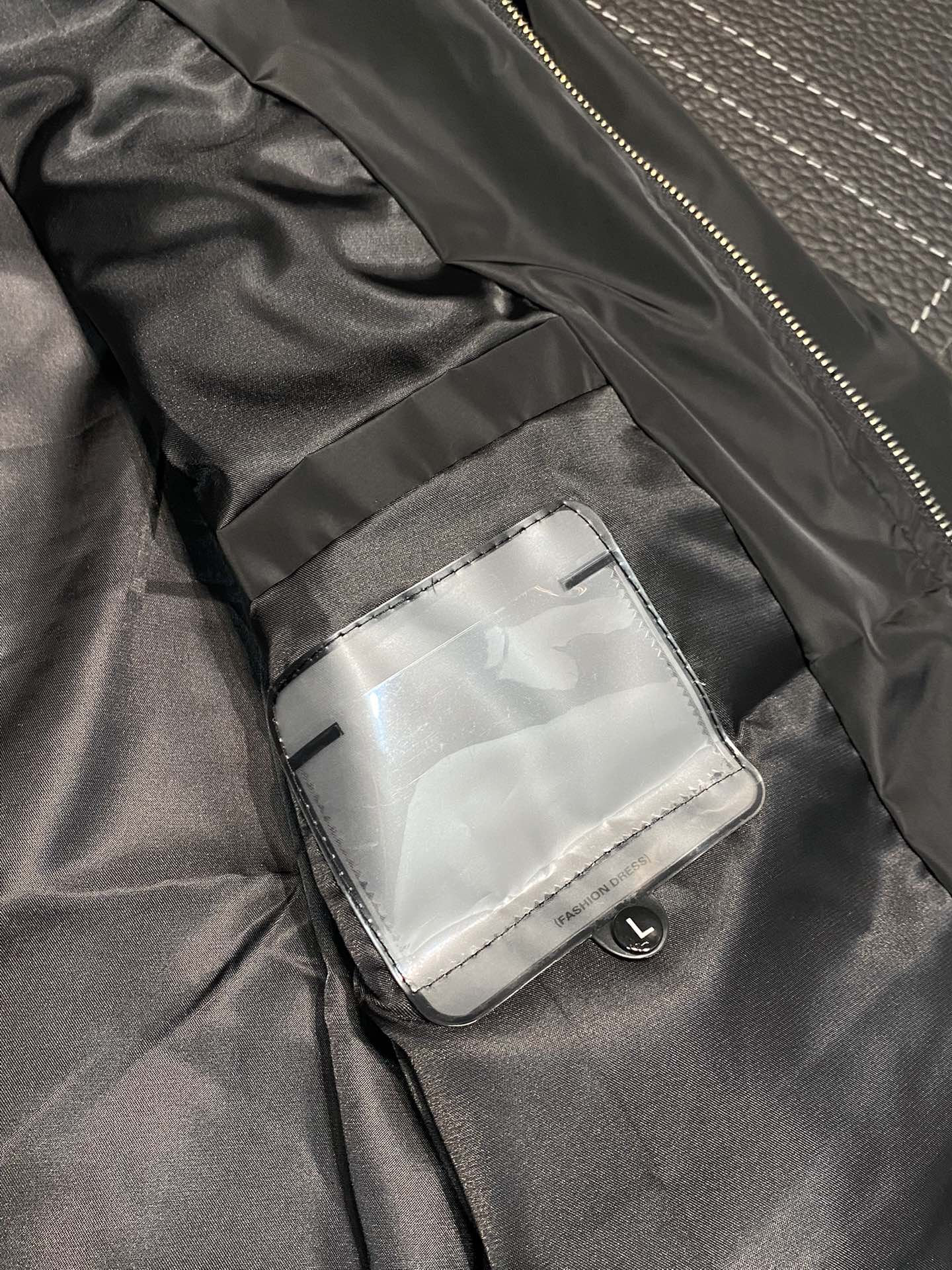 Hoodies & Sweatshirts