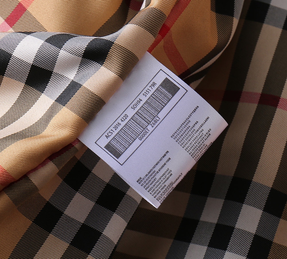 Hoodies & Sweatshirts