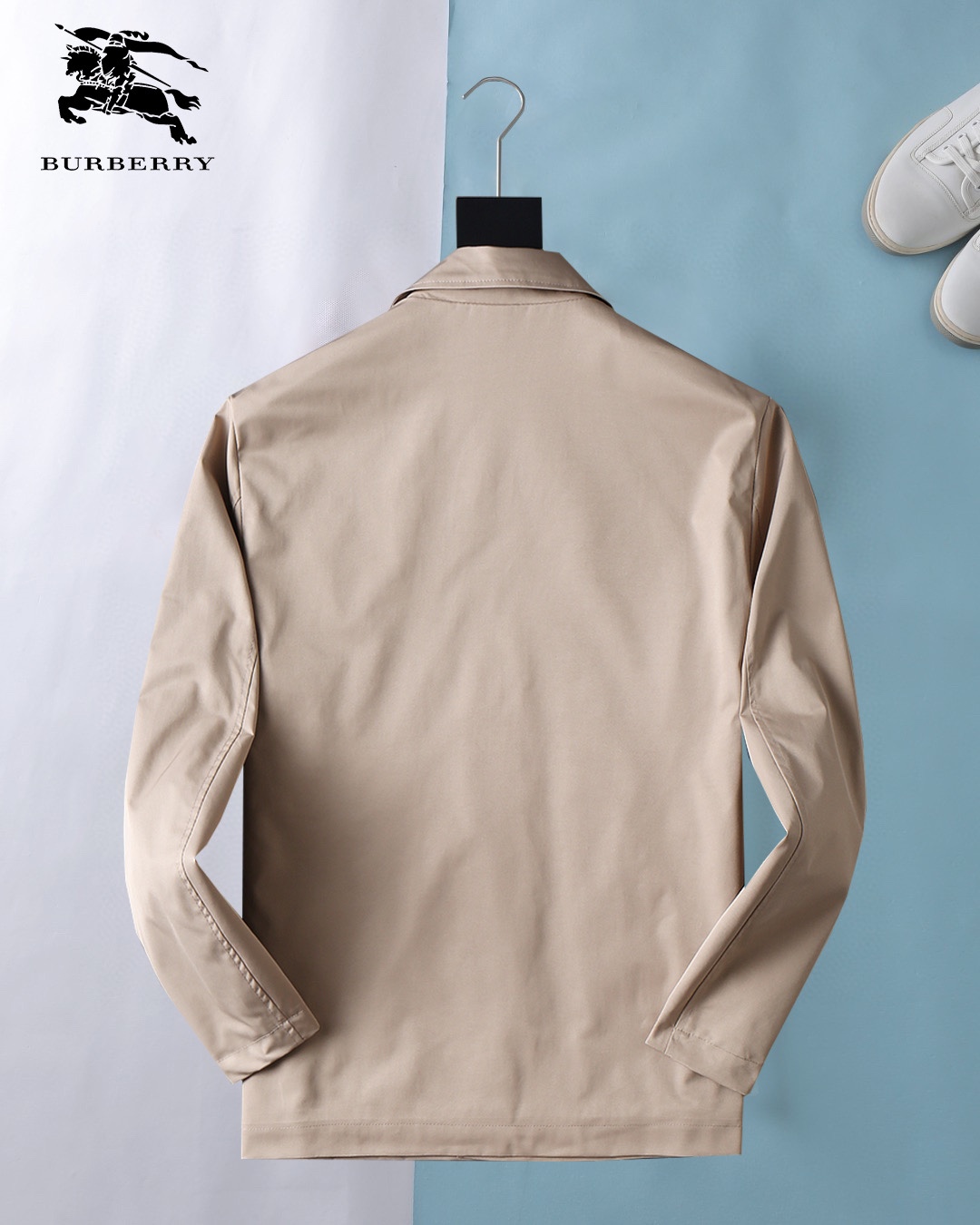 Hoodies & Sweatshirts