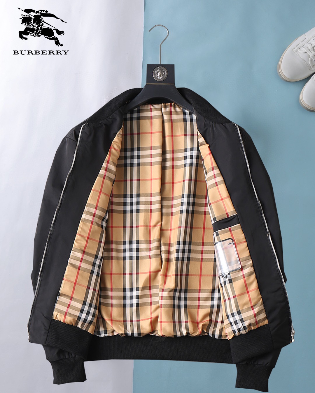 Hoodies & Sweatshirts