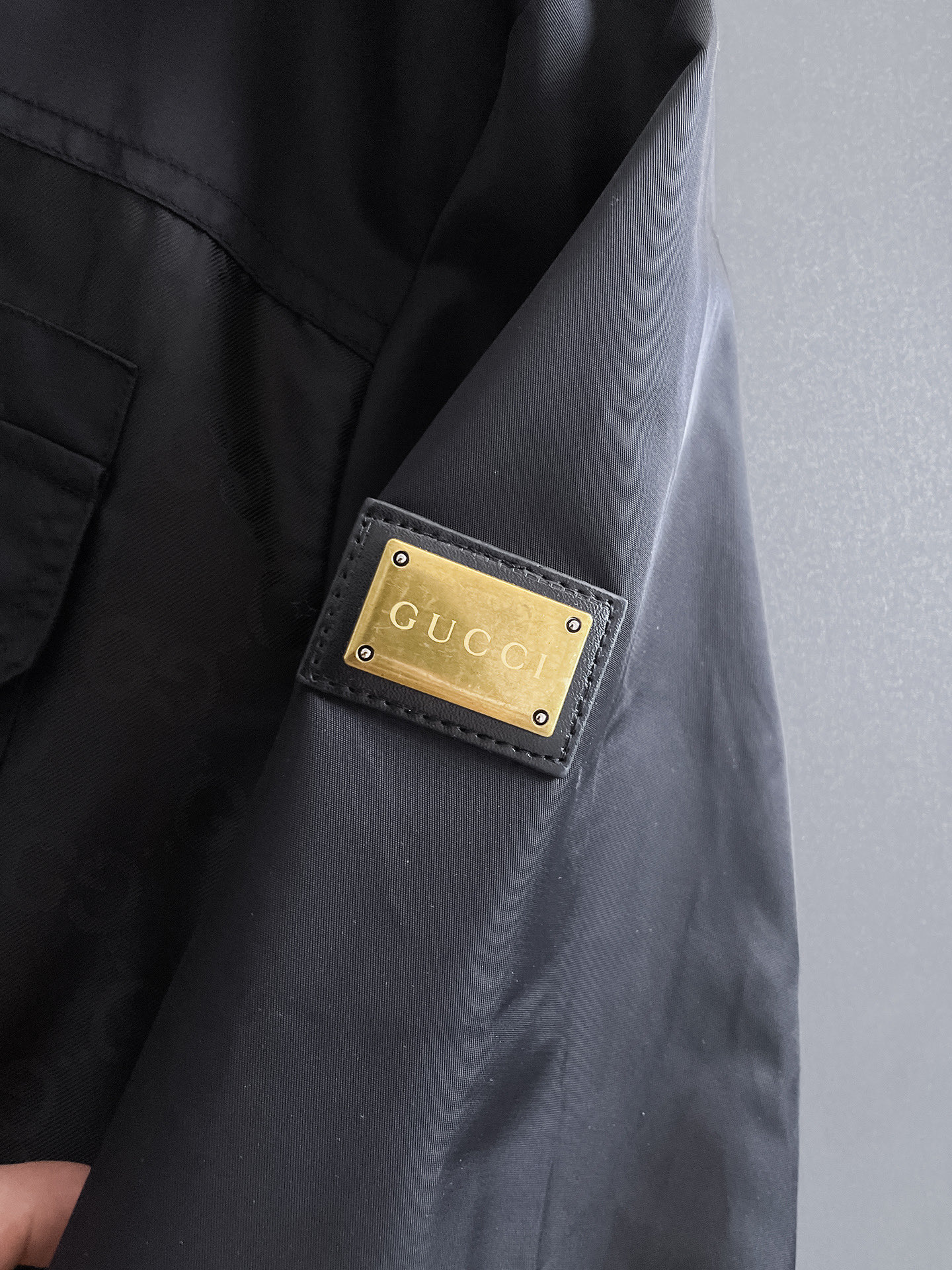 Hoodies & Sweatshirts