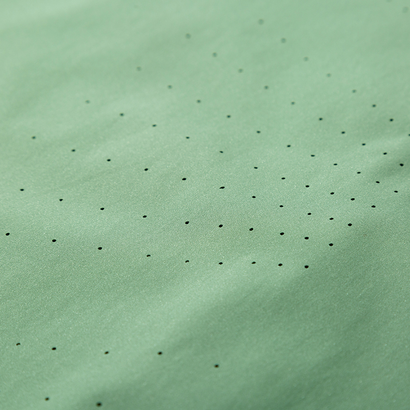 Hoodies & Sweatshirts