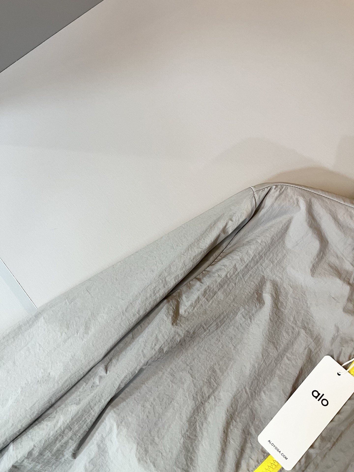 Hoodies & Sweatshirts