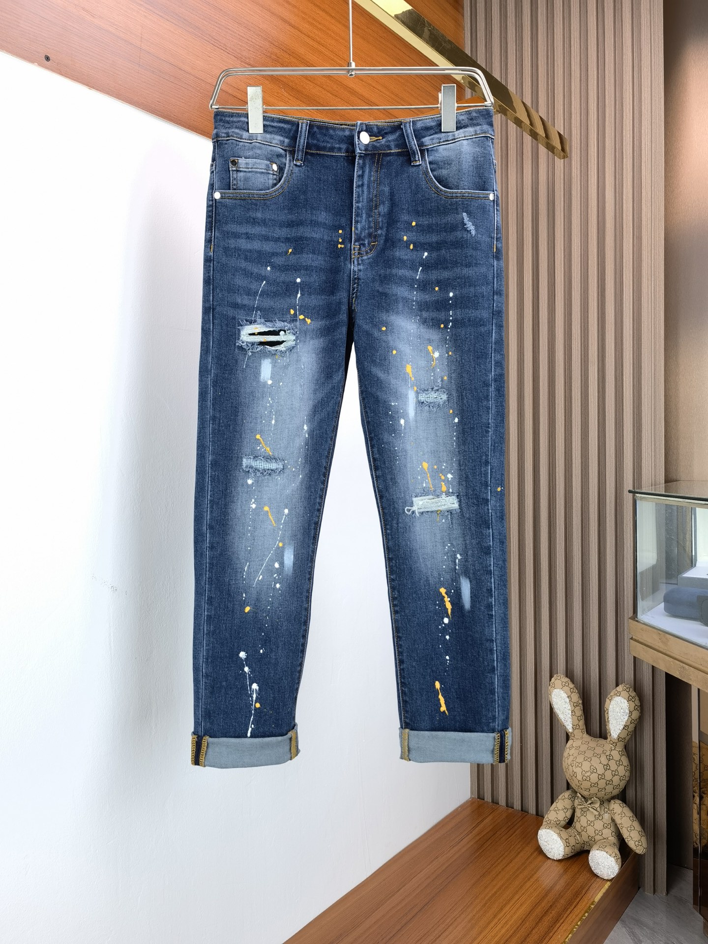 jeans