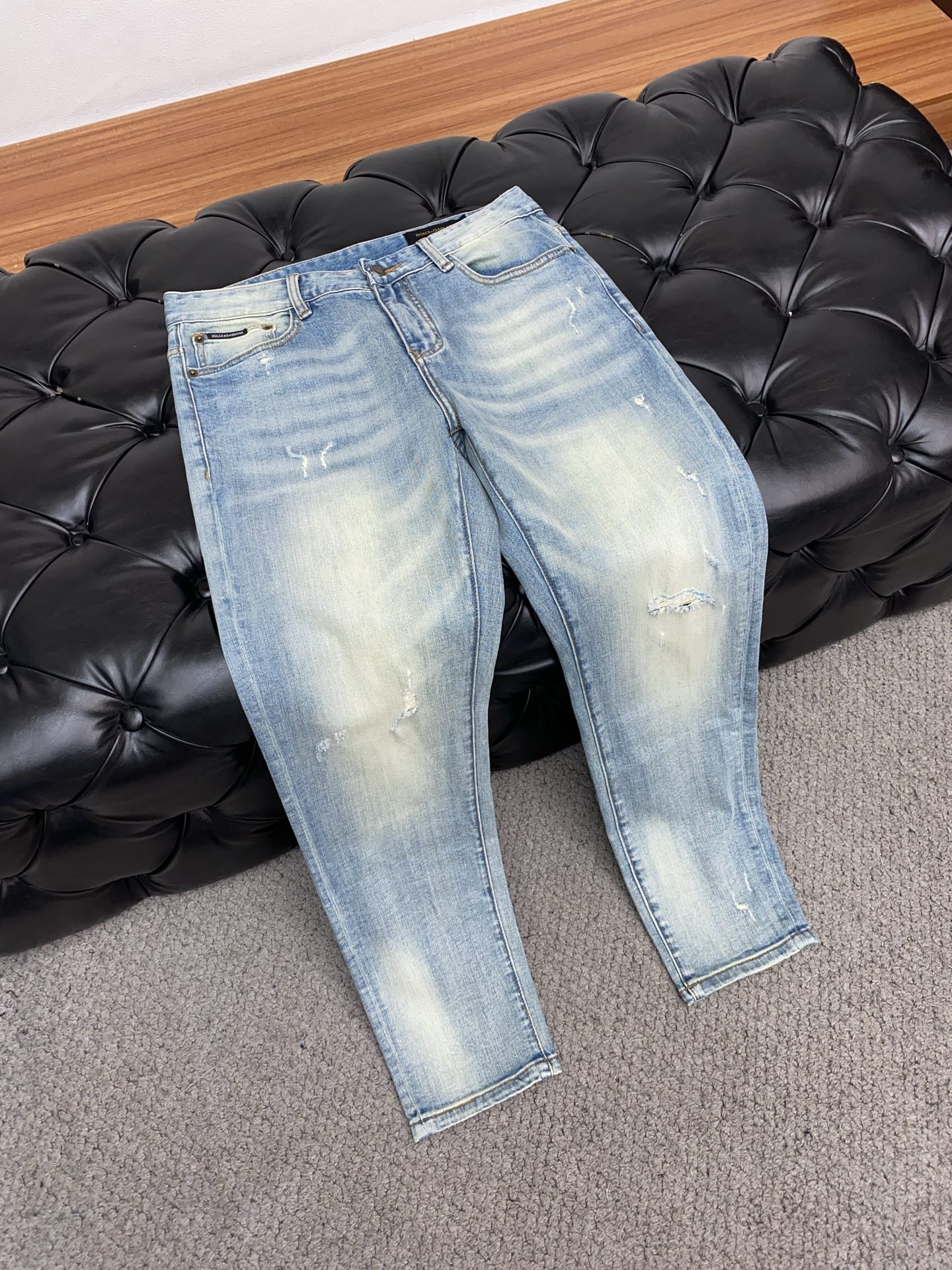 jeans