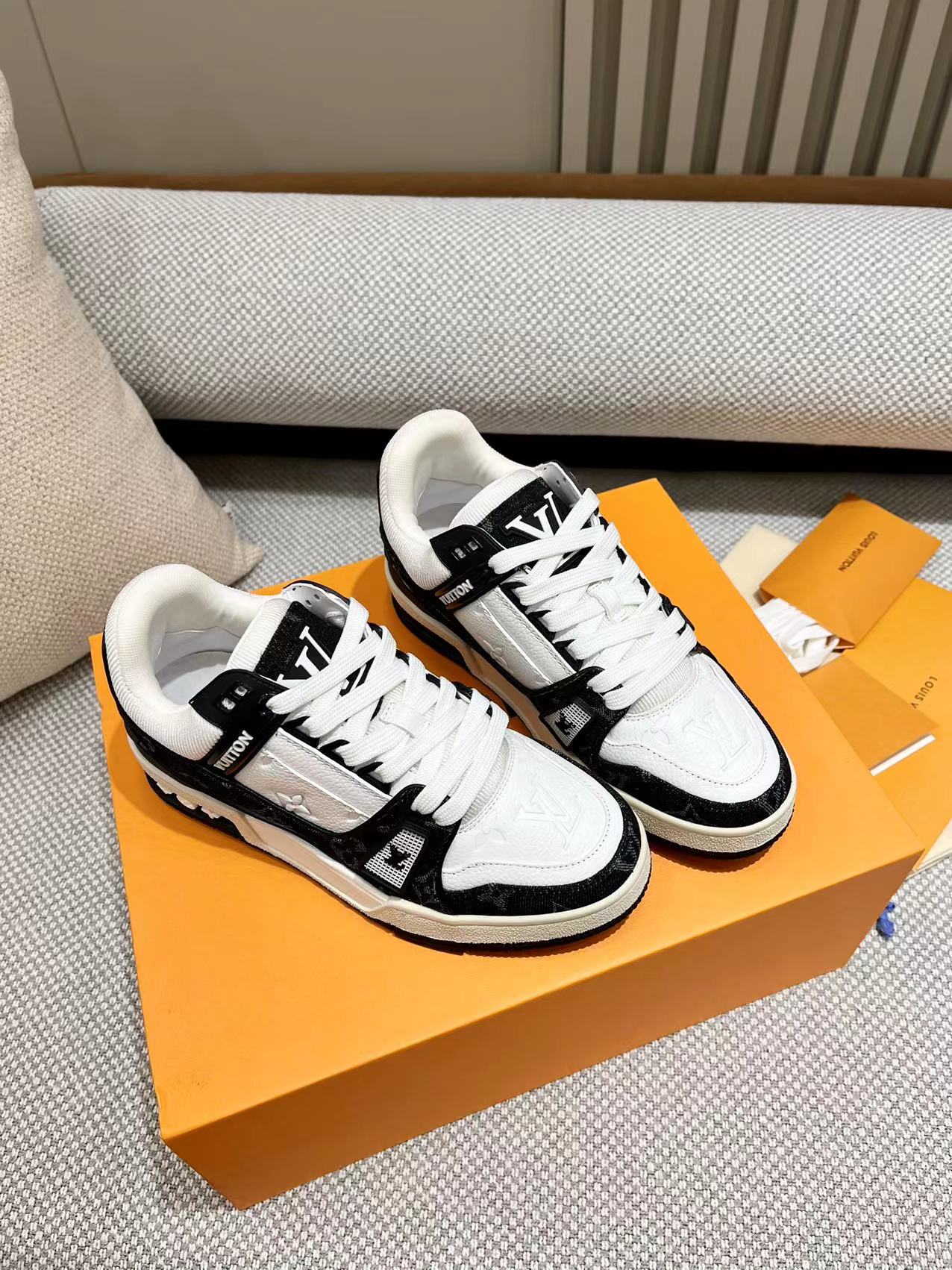 Womens shoes collection