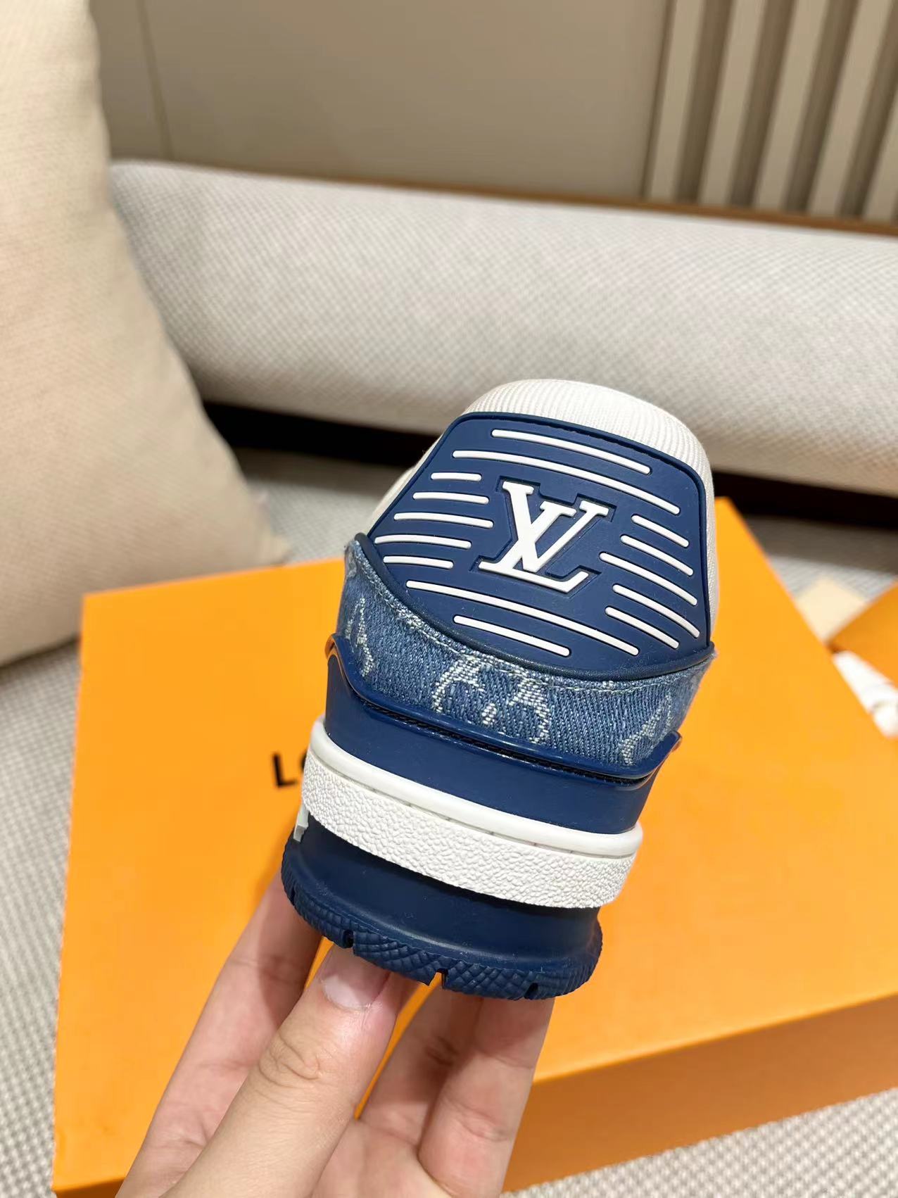 Womens shoes collection