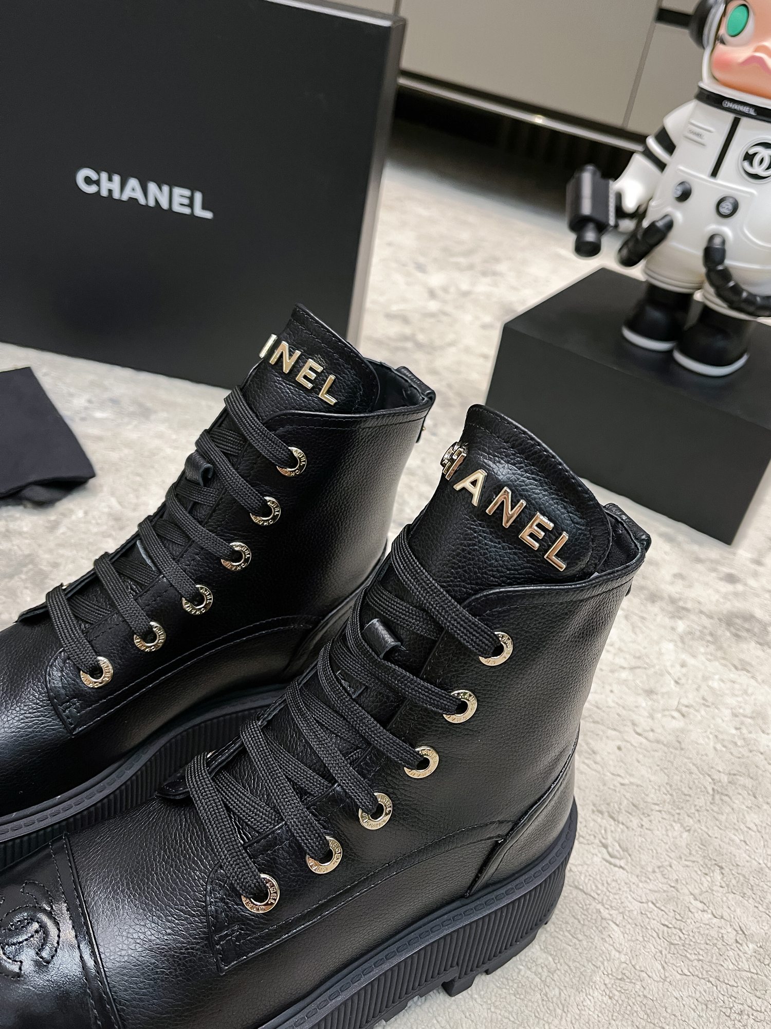 ChanelSHOES