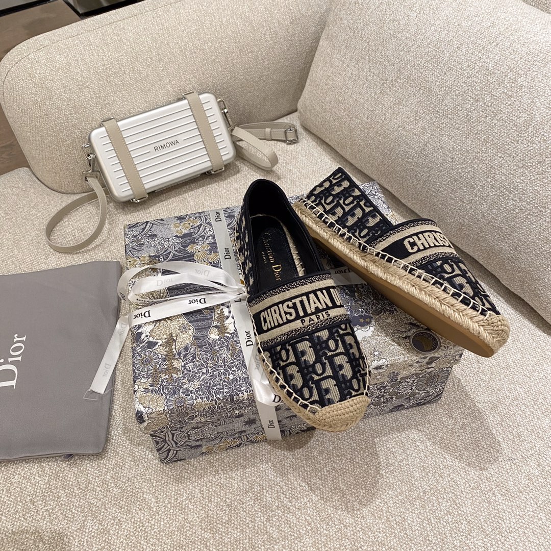 Womens shoes collection