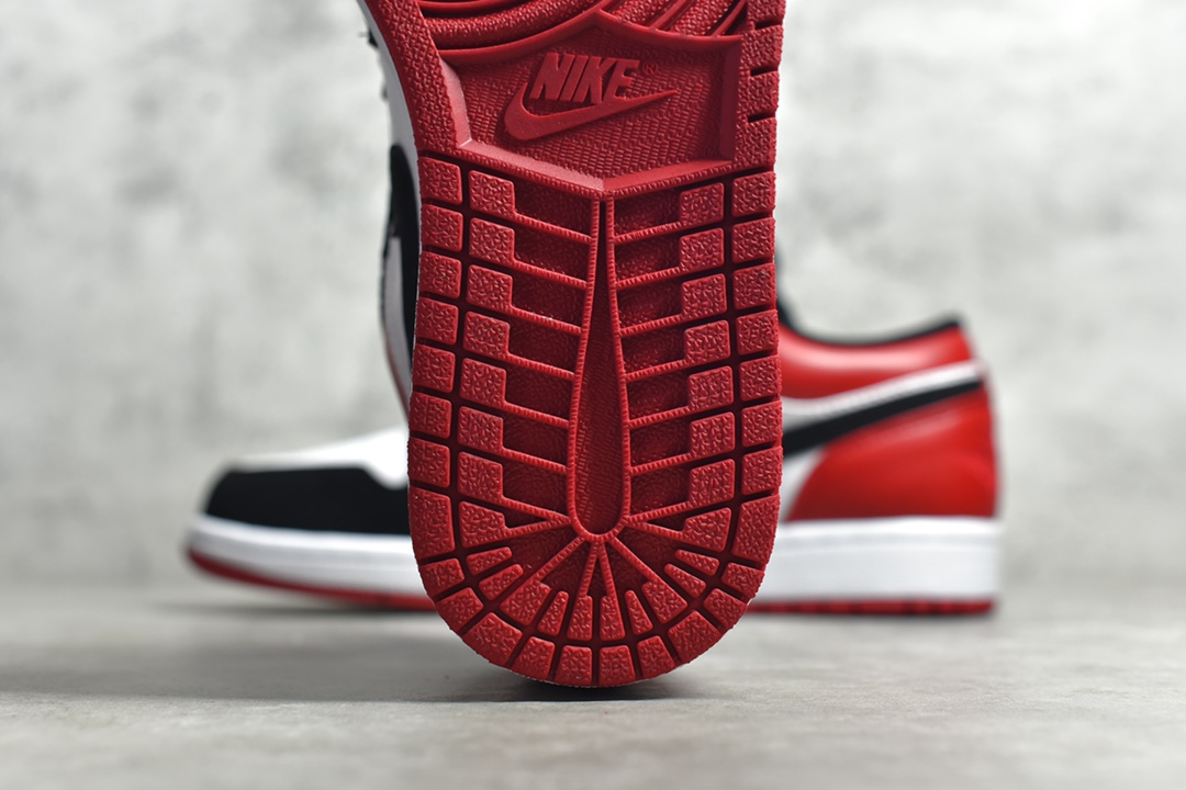 AirJordan1LowSHOES
