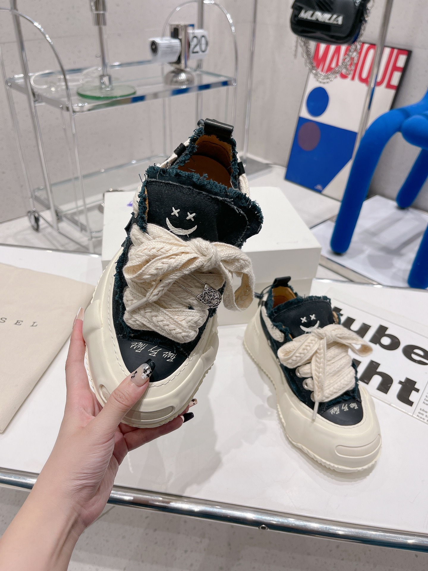 BalenciagaSHOES