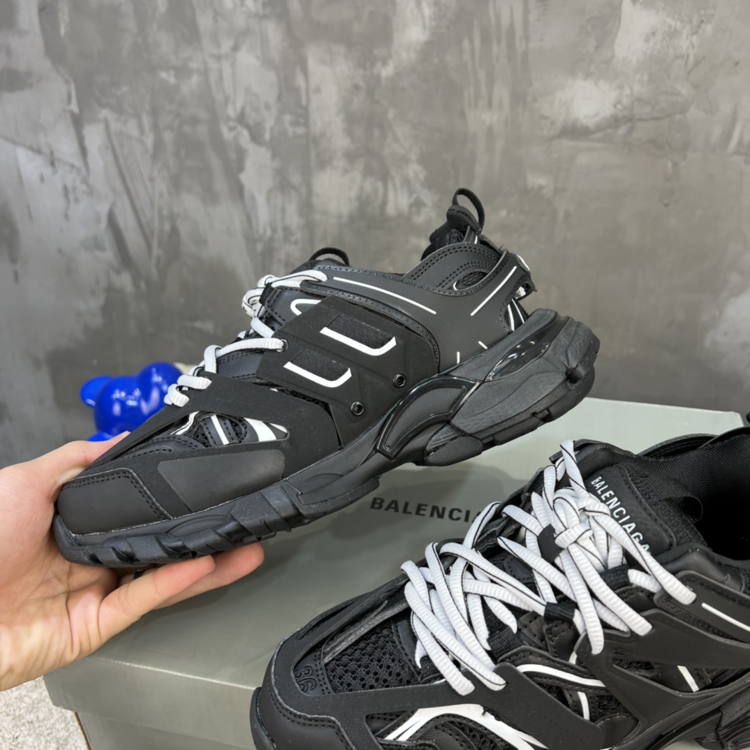 BalenciagaSHOES