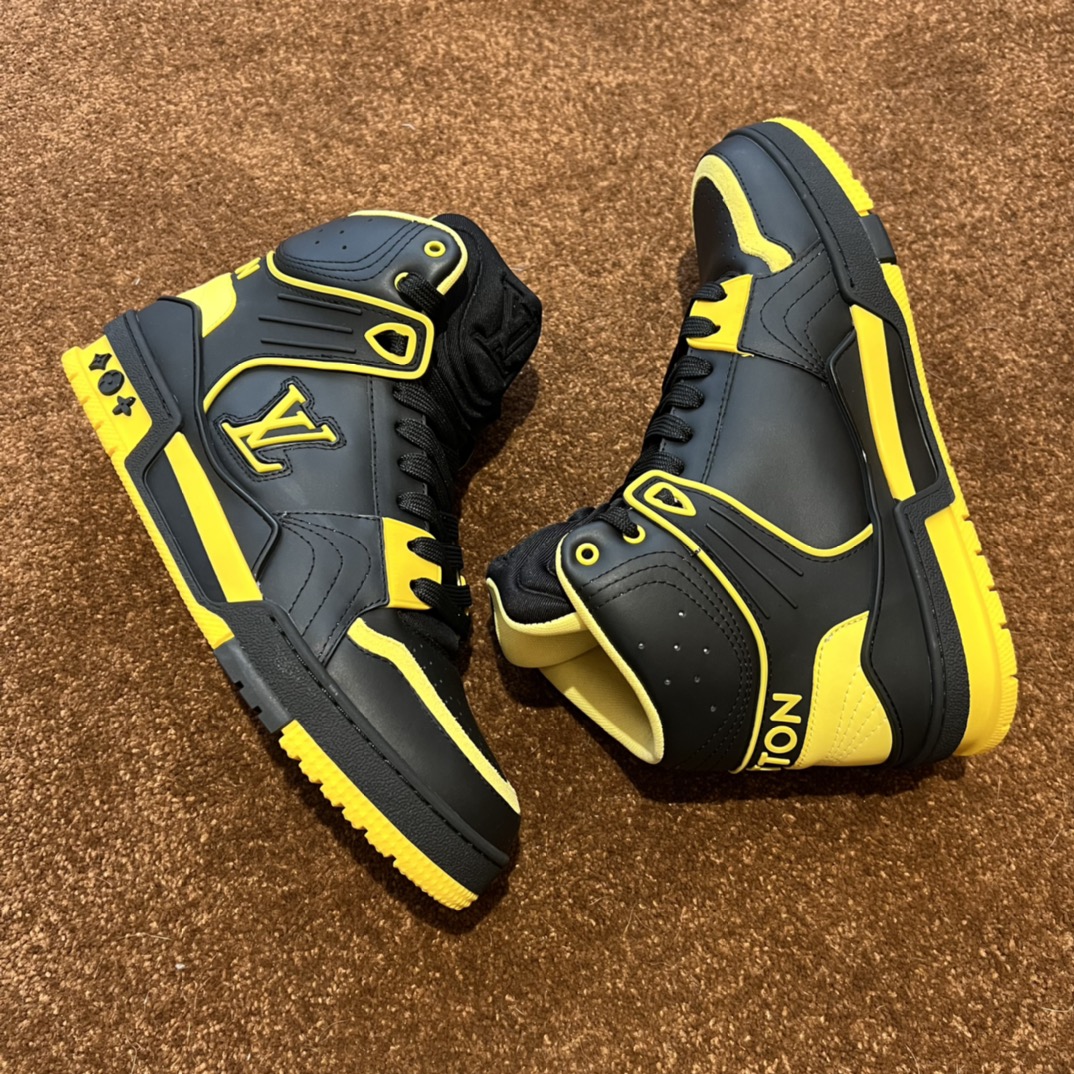 Womens shoes collection