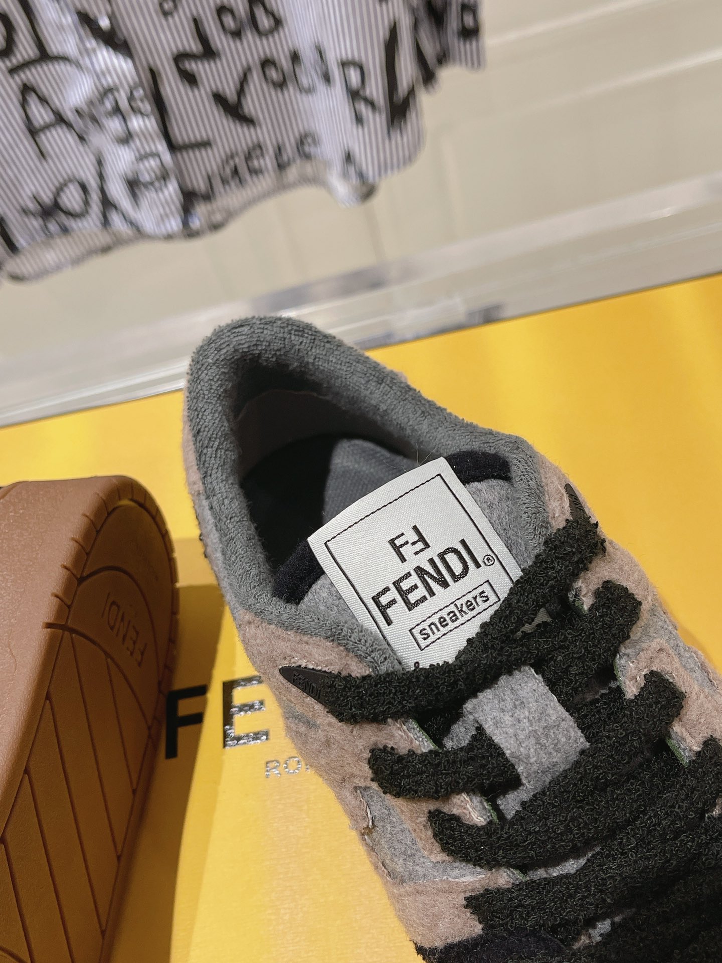 FendiSHOES