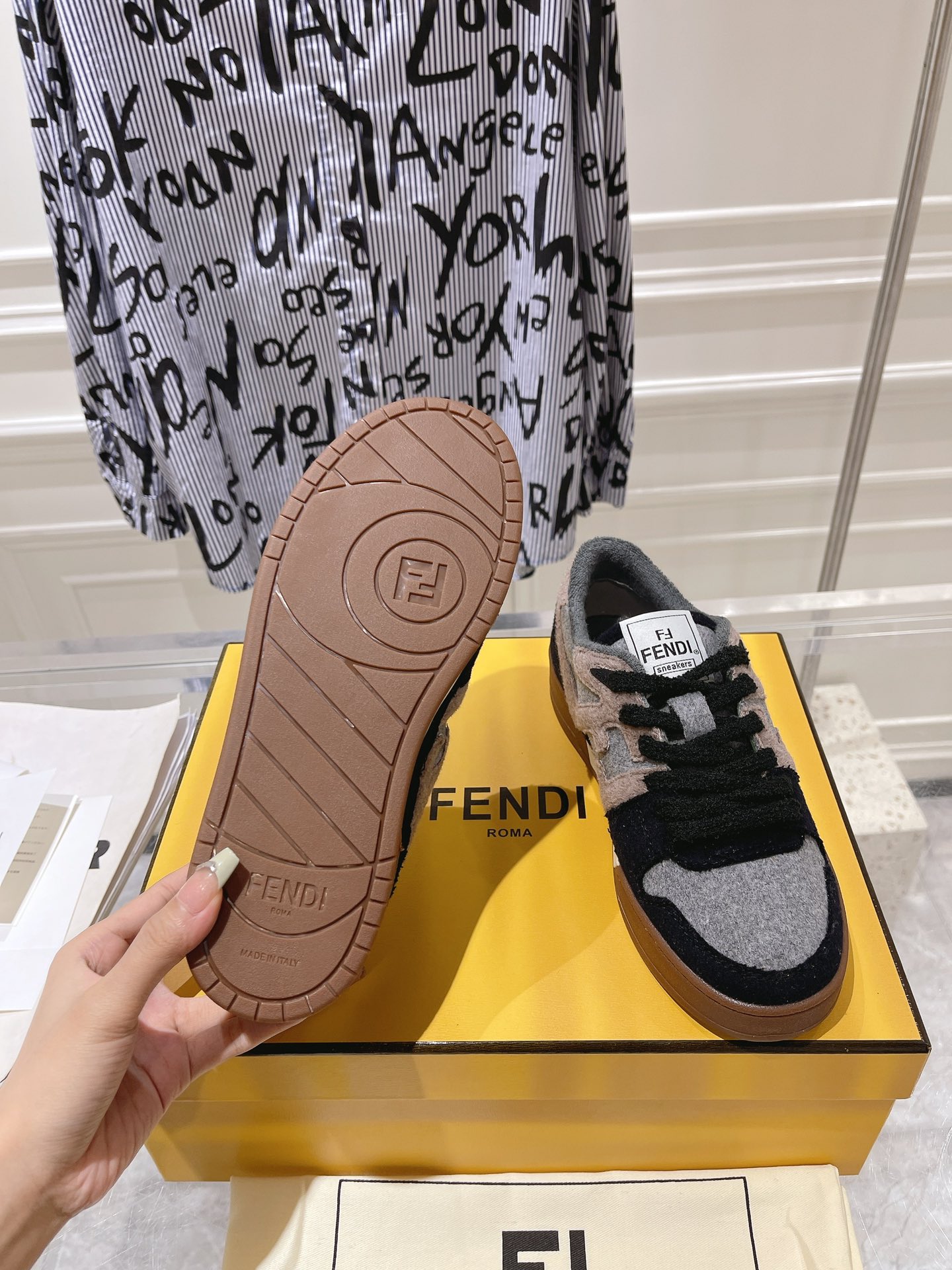 FendiSHOES