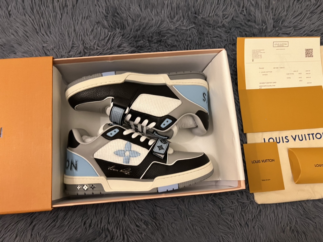 Womens shoes collection