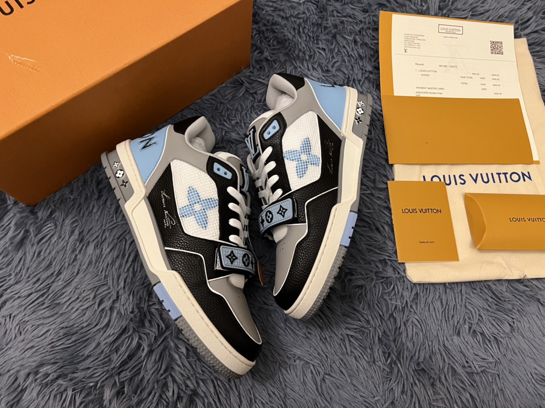 Womens shoes collection