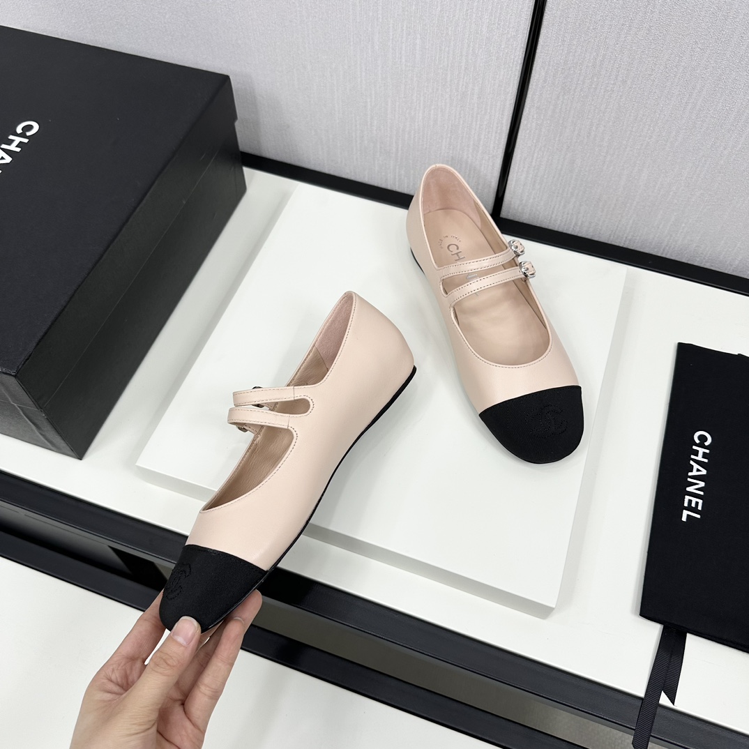 Womens shoes collection