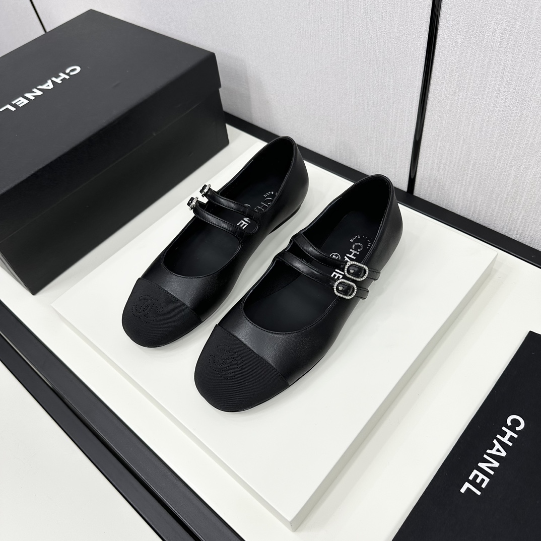 Womens shoes collection